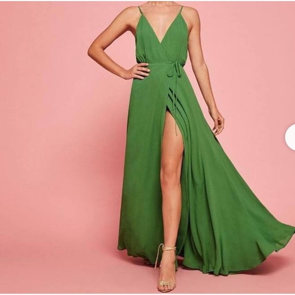Reformation Dresses & Skirts - NWOT Reformation Green Callalily Dress